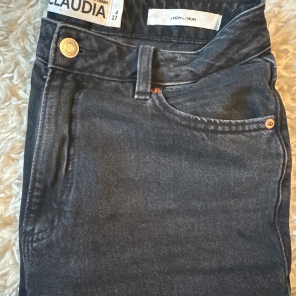 Dynamite Black Tapered Jeans - Picture 3 of 5